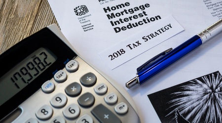 Key tax dates for UK tax year 2018 - Handpicked Accountants 
