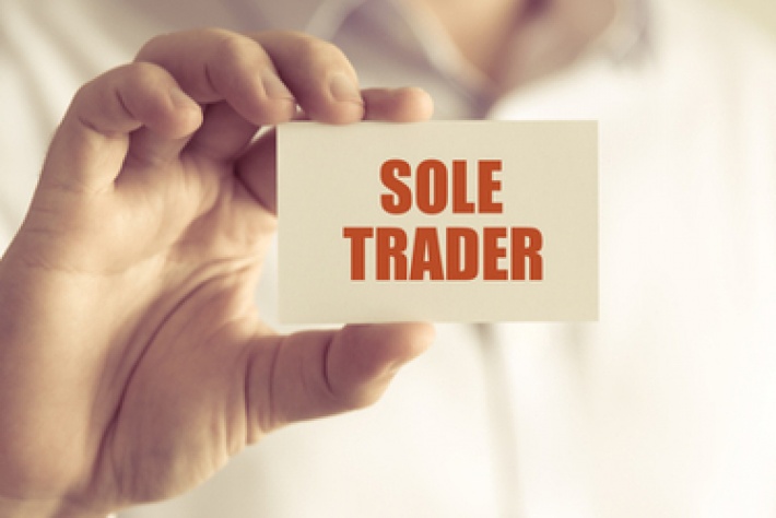 What are the advantages and disadvantages of being a sole trader?