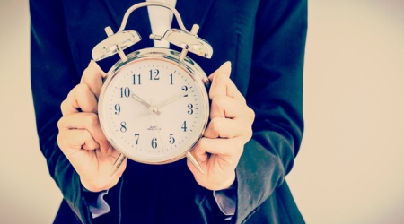 What are the rules regarding flexible working hours for employees?