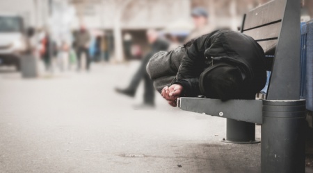 HMRC Rebuked for Fining Homeless Man for Late Filing of Tax Returns